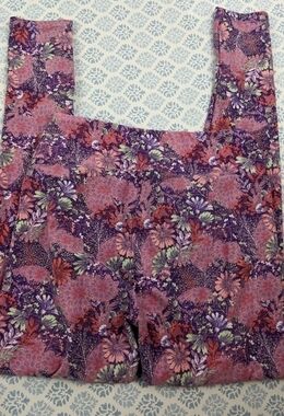 3/$15 Lularoe leggings pink and purple floral design buttery soft